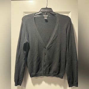 New York & company Sweater size large (read description)